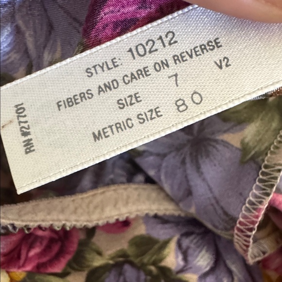 Vintage Oscar de la Renta Panties Size 7 Floral and Lace Union Made USA - Picture 8 of 9